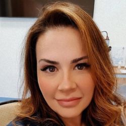 Dra. Sabrina Caruso Chate